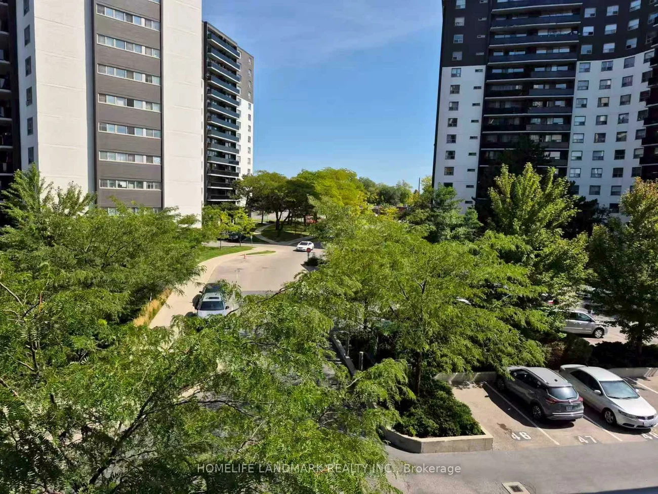 1346, Danforth, Eglinton East, Toronto