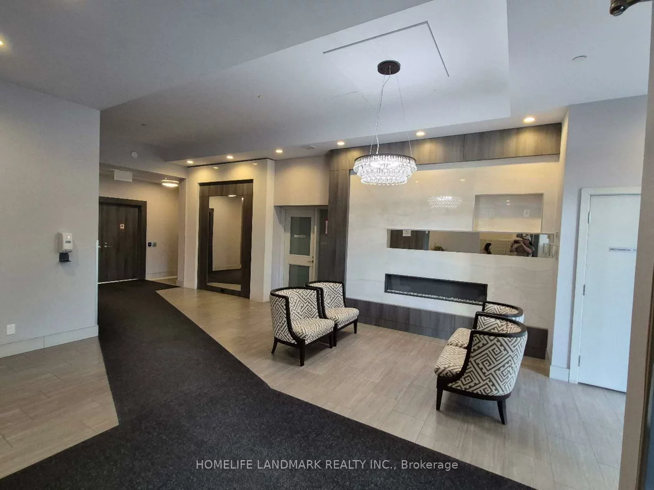 1346, Danforth, Eglinton East, Toronto