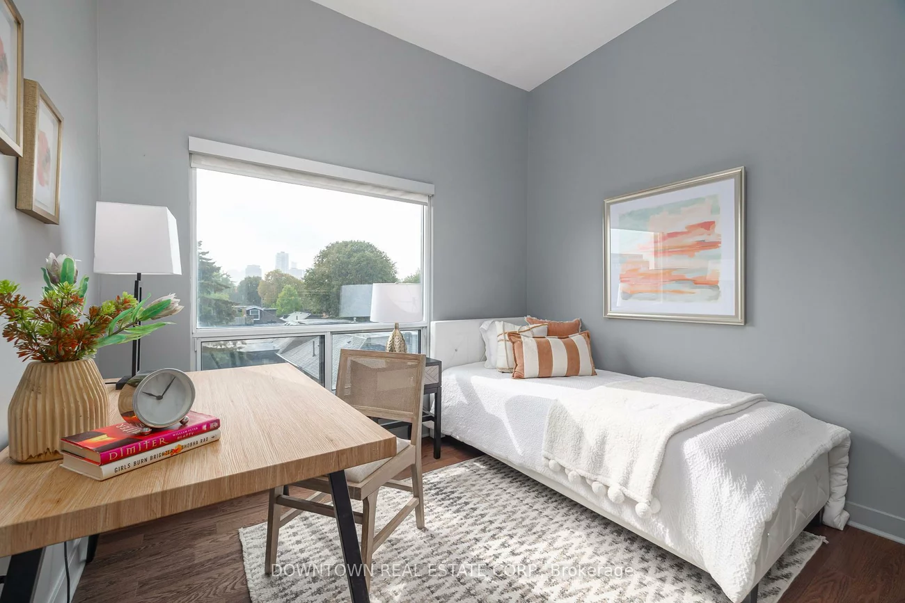 53, Colgate, South Riverdale, Toronto