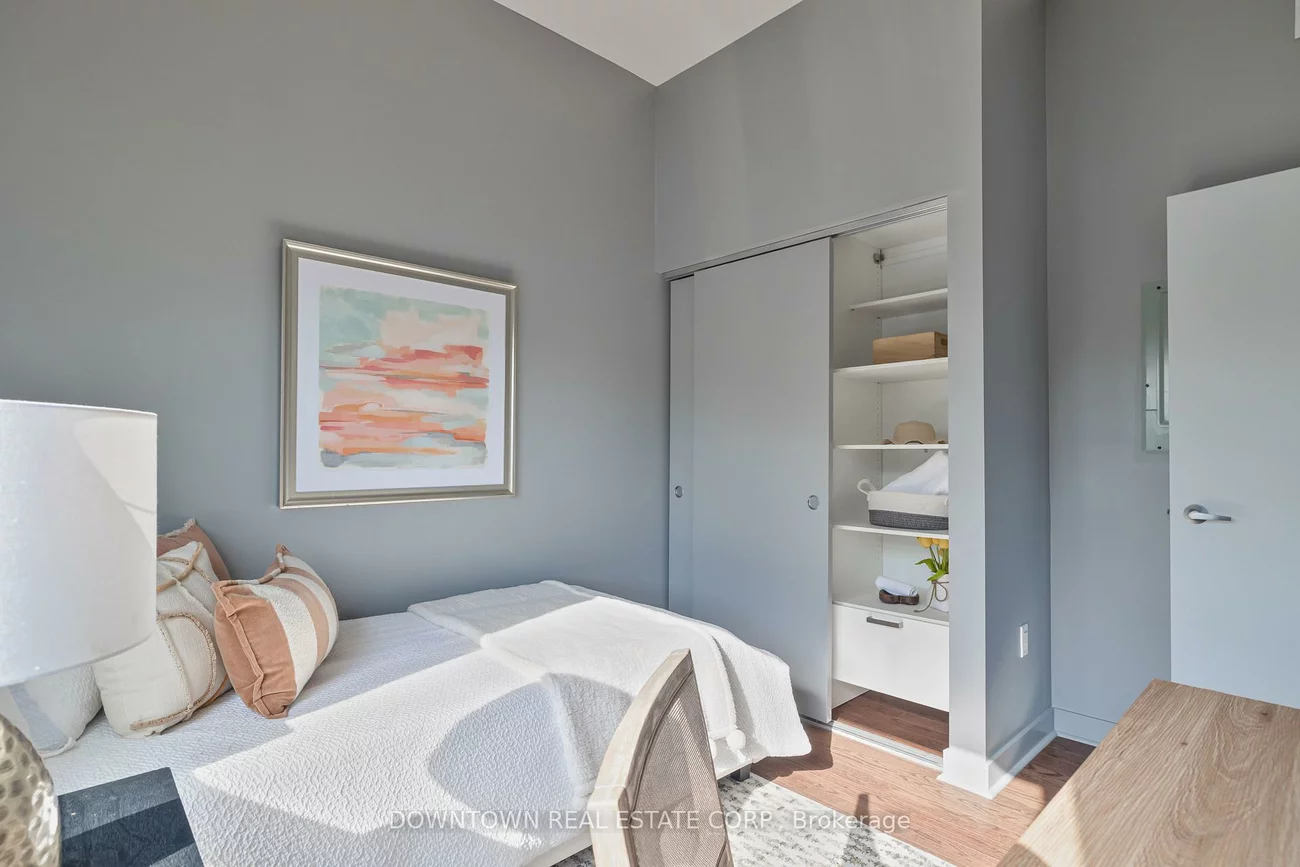 53, Colgate, South Riverdale, Toronto