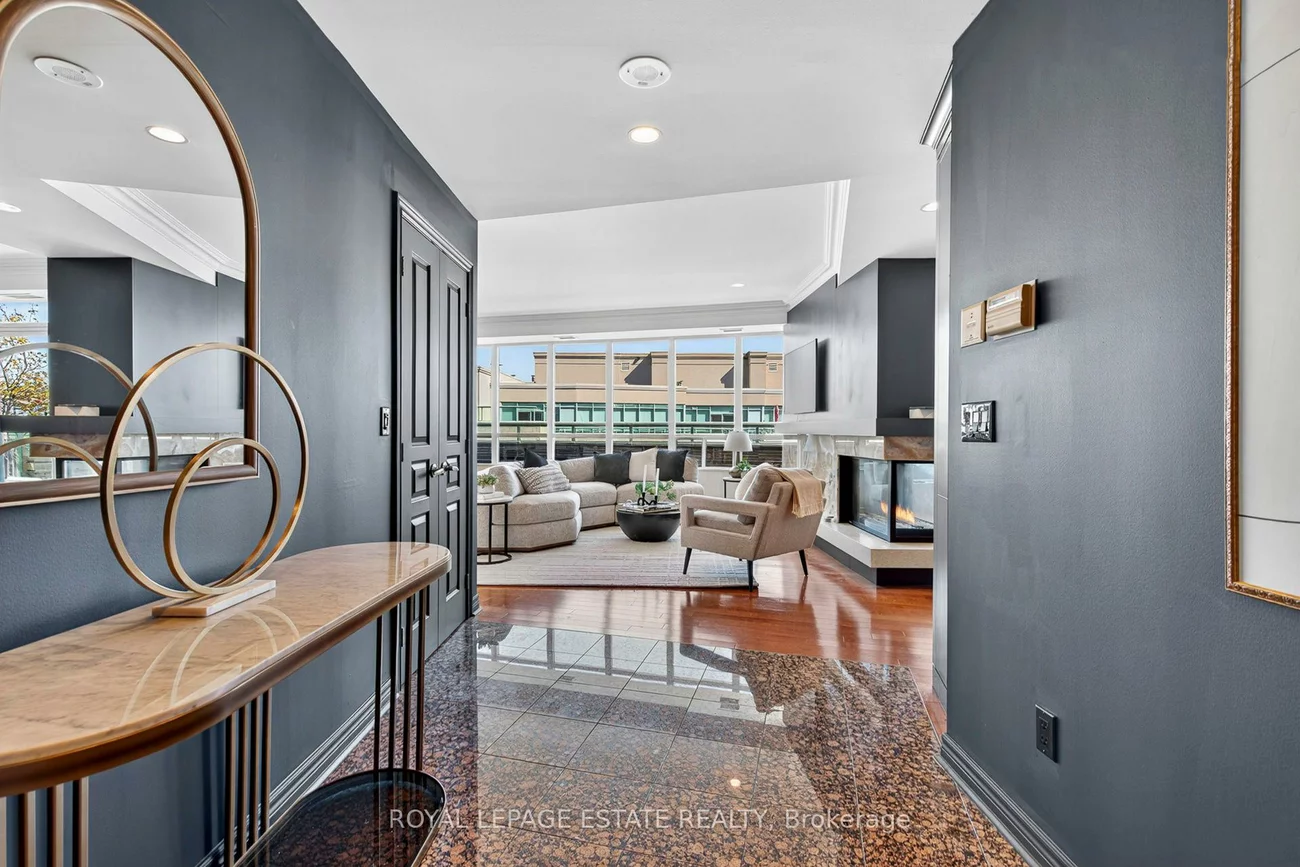 9, Boardwalk, The Beaches, Toronto