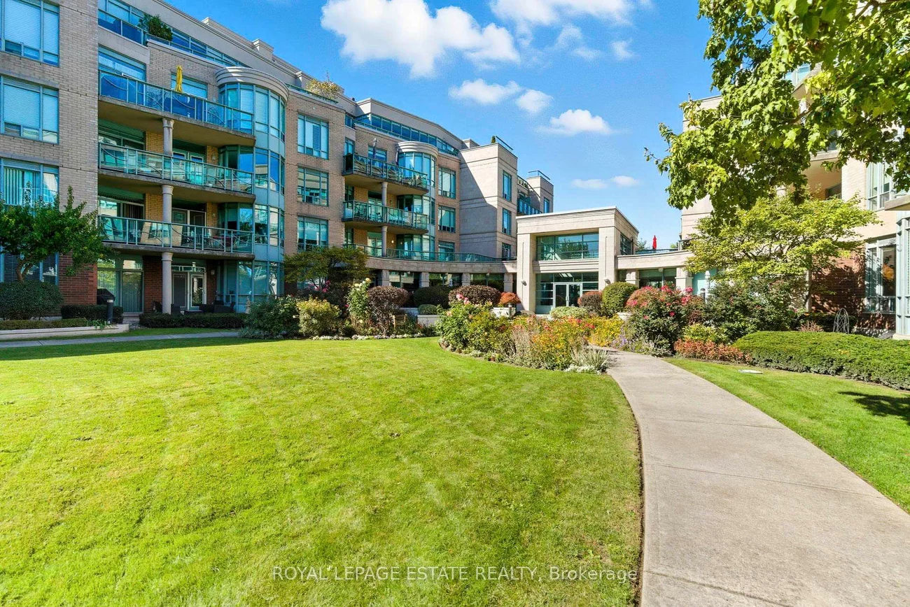 9, Boardwalk, The Beaches, Toronto