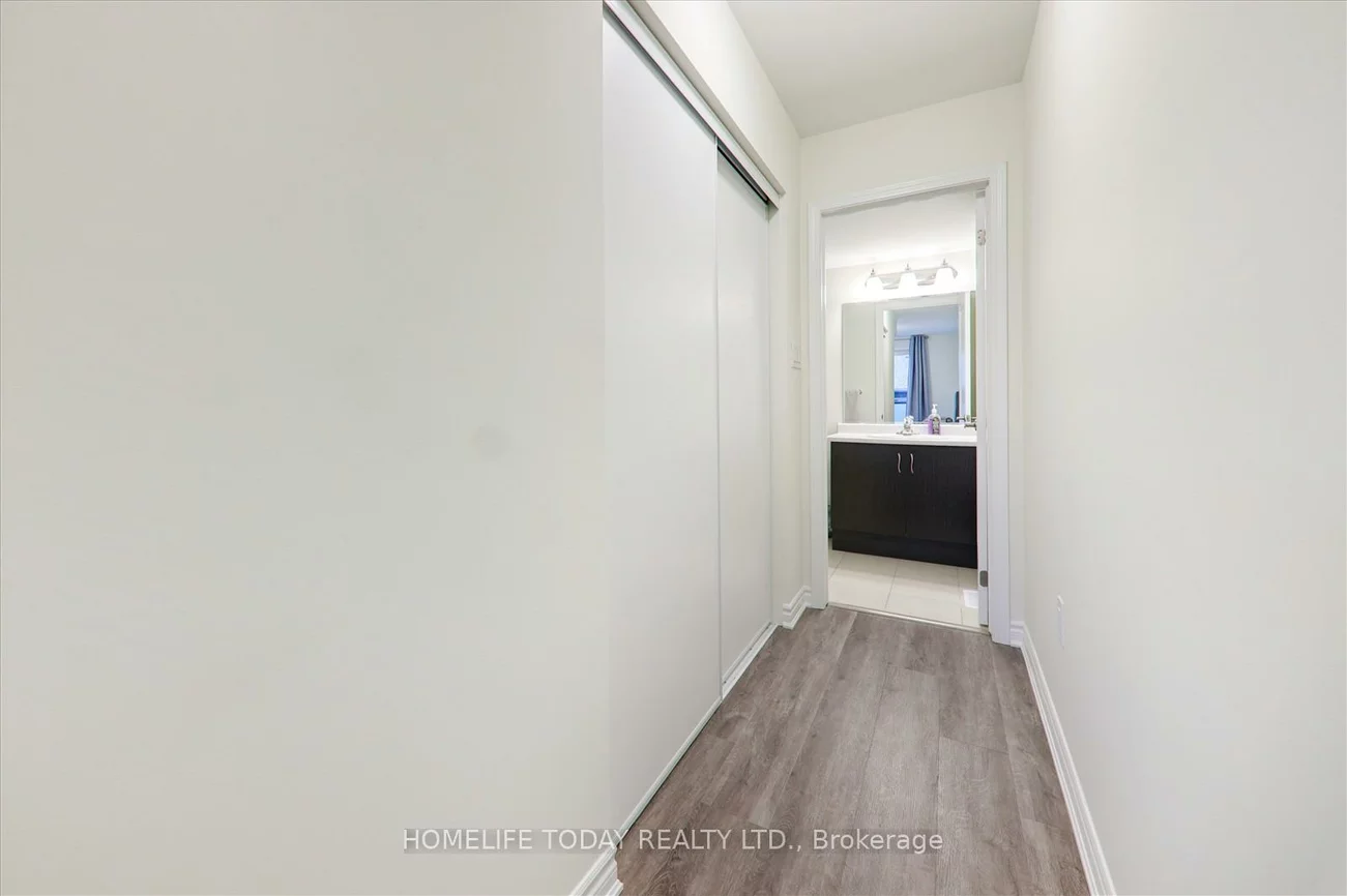 2787, Eglinton, Eglinton East, Toronto