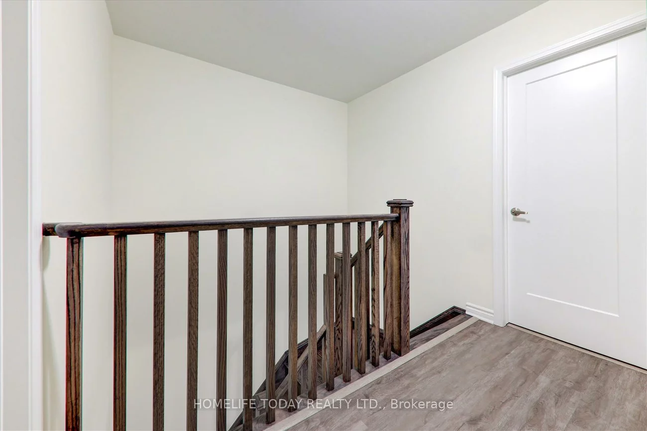 2787, Eglinton, Eglinton East, Toronto