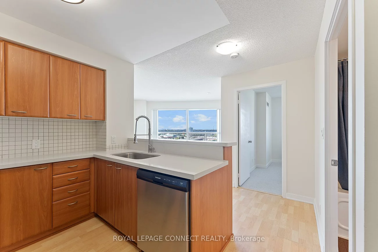 36, Lee Centre, Woburn, Toronto