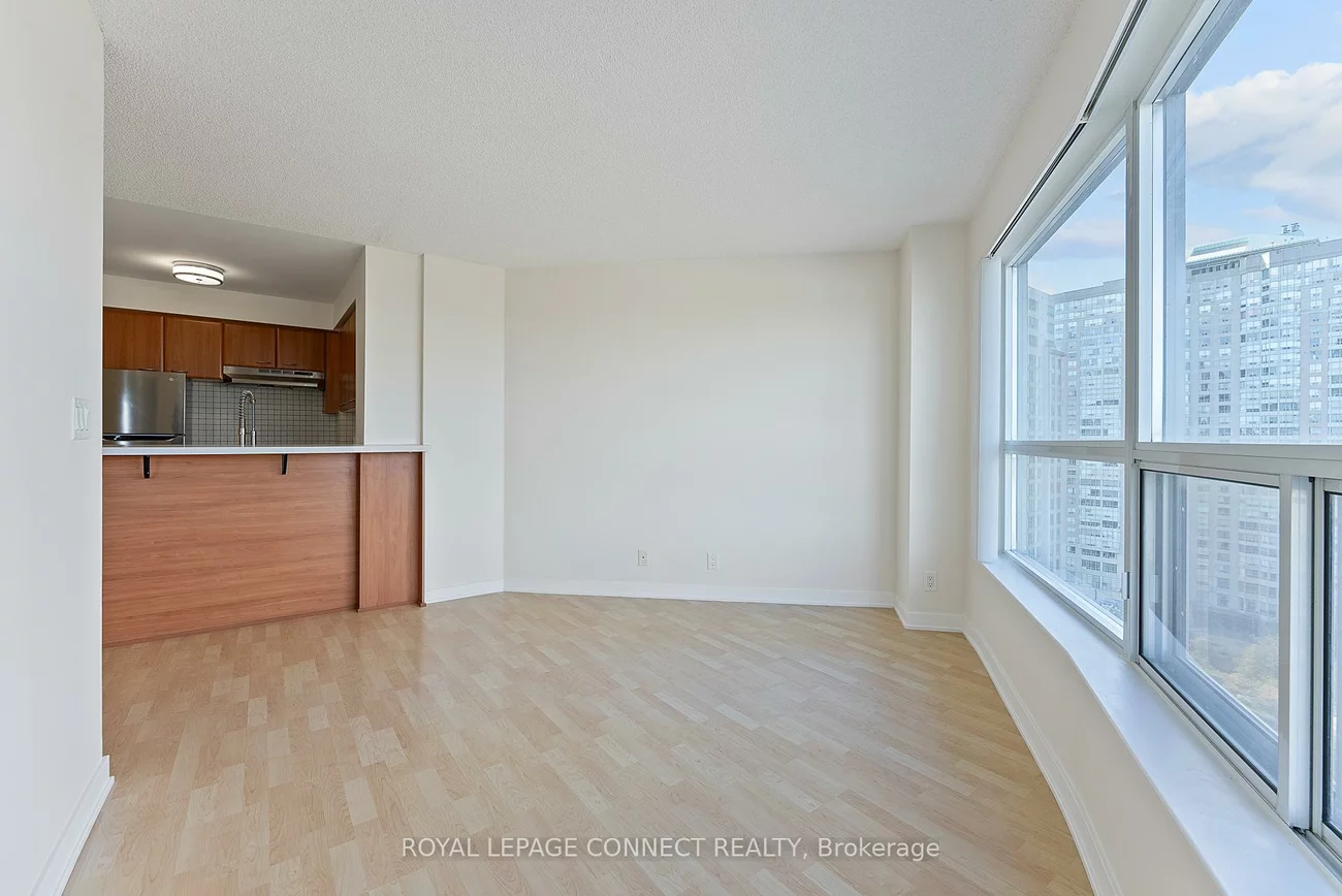 36, Lee Centre, Woburn, Toronto