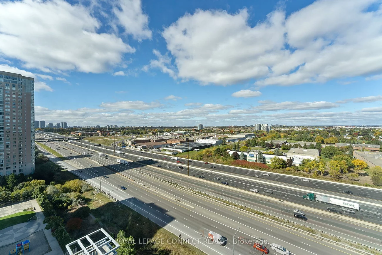 36, Lee Centre, Woburn, Toronto