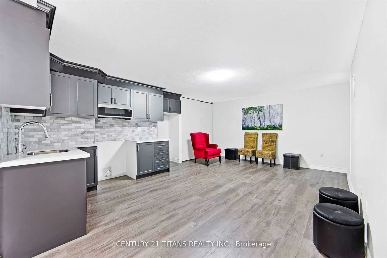 4064, Lawrence, West Hill, Toronto