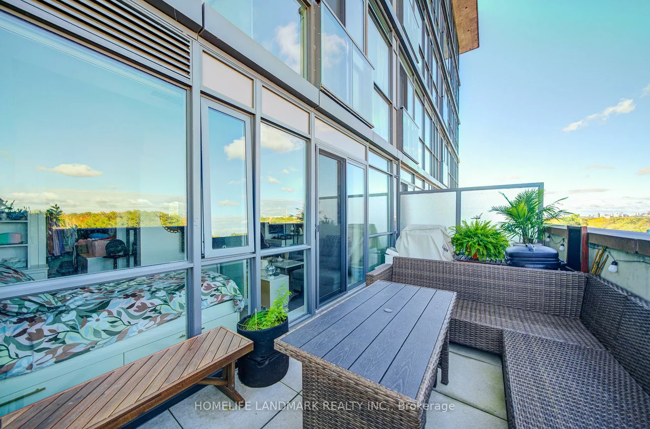 2055, Danforth, Woodbine Corridor, Toronto