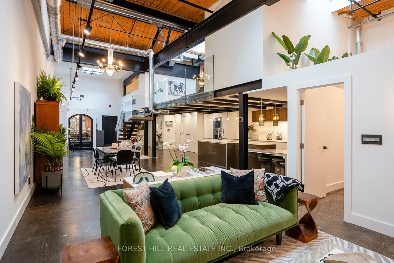 326, Carlaw, South Riverdale, Toronto