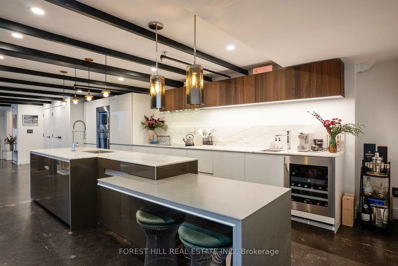 326, Carlaw, South Riverdale, Toronto