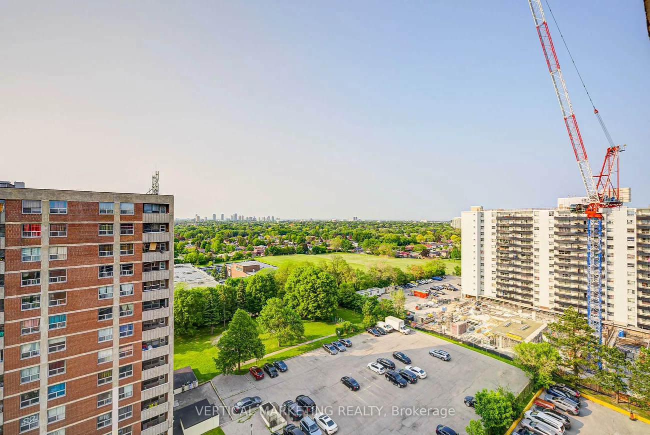 20, Gilder, Eglinton East, Toronto