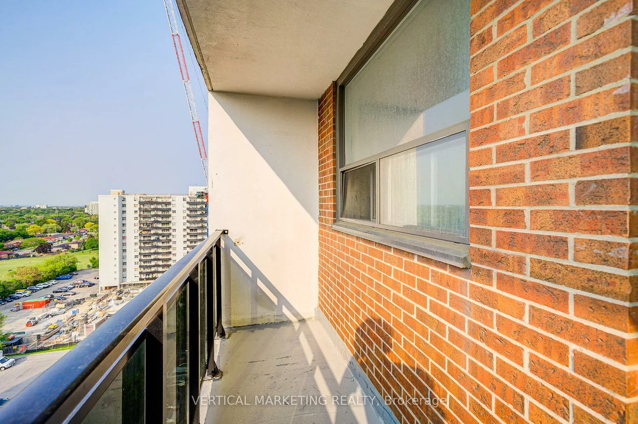 20, Gilder, Eglinton East, Toronto