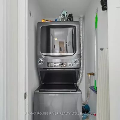 3650, Kingston, Scarborough Village, Toronto