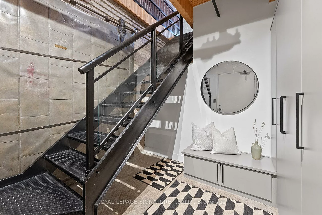 68, Broadview, South Riverdale, Toronto