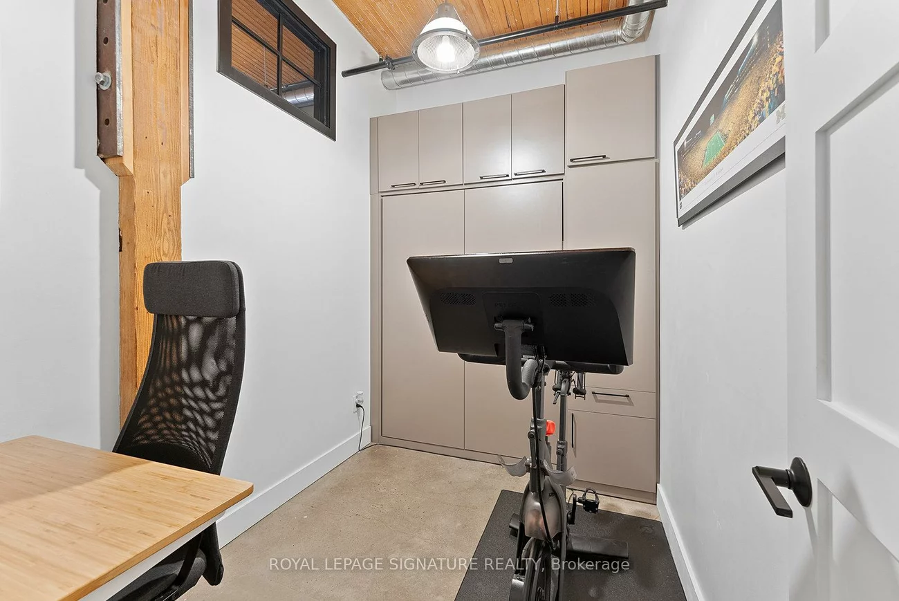 68, Broadview, South Riverdale, Toronto