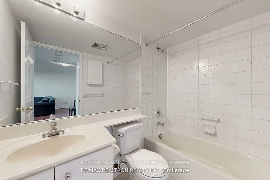 5039, Finch, Agincourt North, Toronto