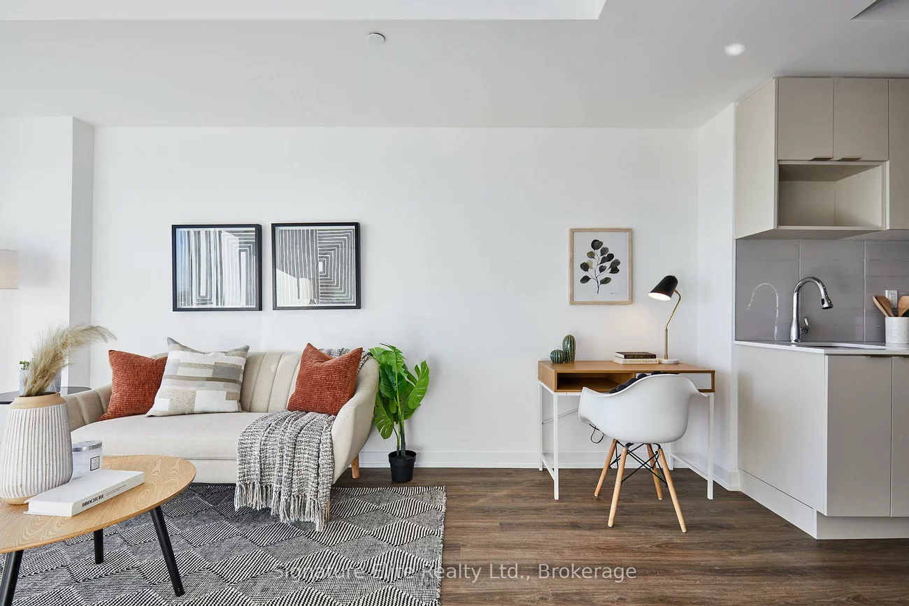 4569, Kingston, West Hill, Toronto