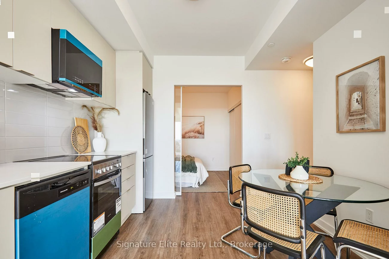 4569, Kingston, West Hill, Toronto