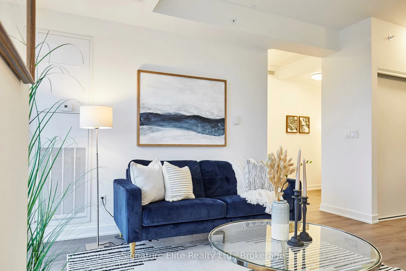 4569, Kingston, West Hill, Toronto