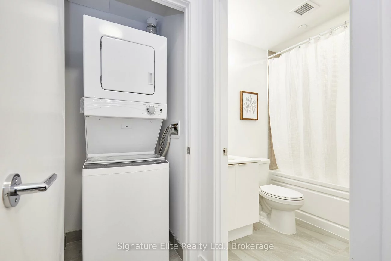 4569, Kingston, West Hill, Toronto