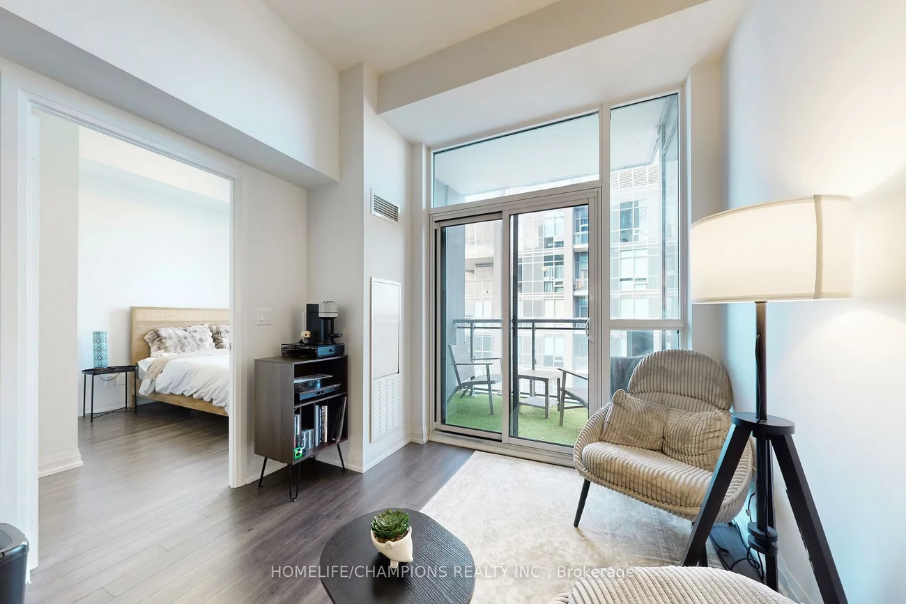 20, Meadowglen, Woburn, Toronto