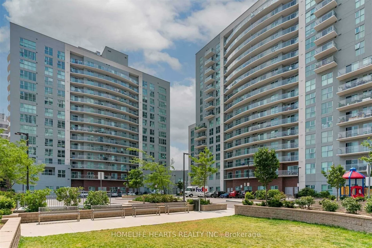 2152, Lawrence, Wexford-Maryvale, Toronto