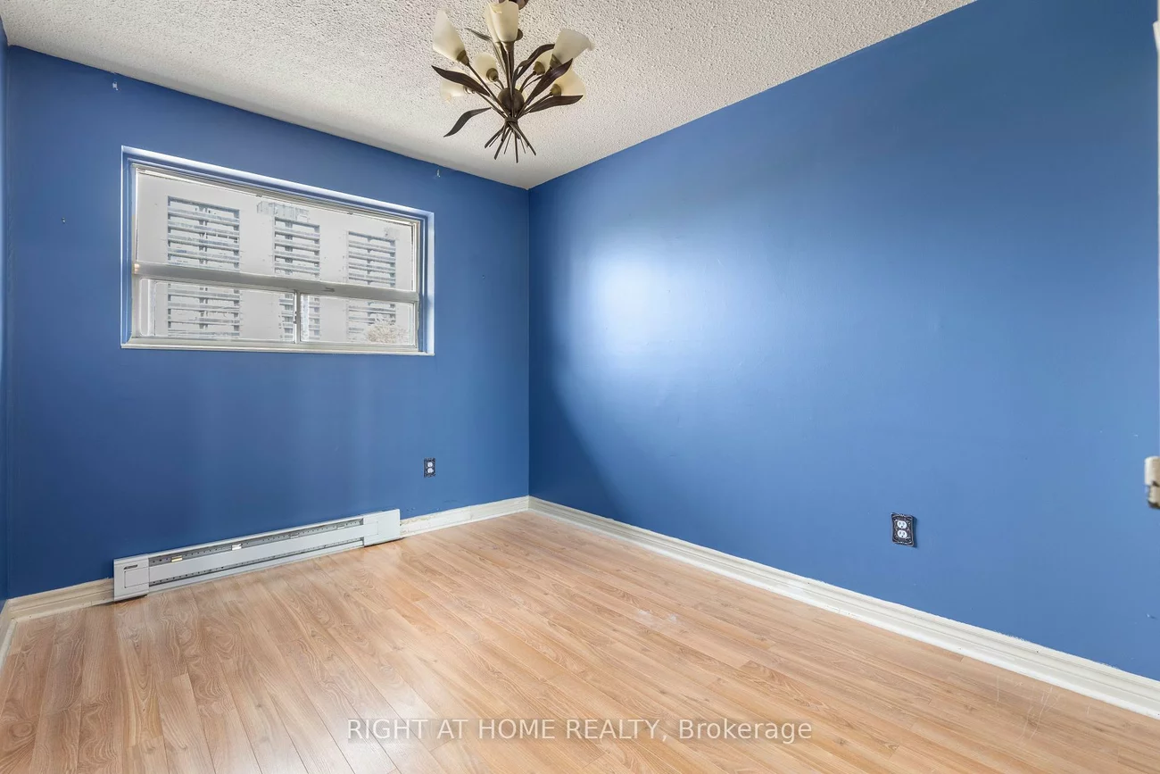 91, Muir, Scarborough Village, Toronto