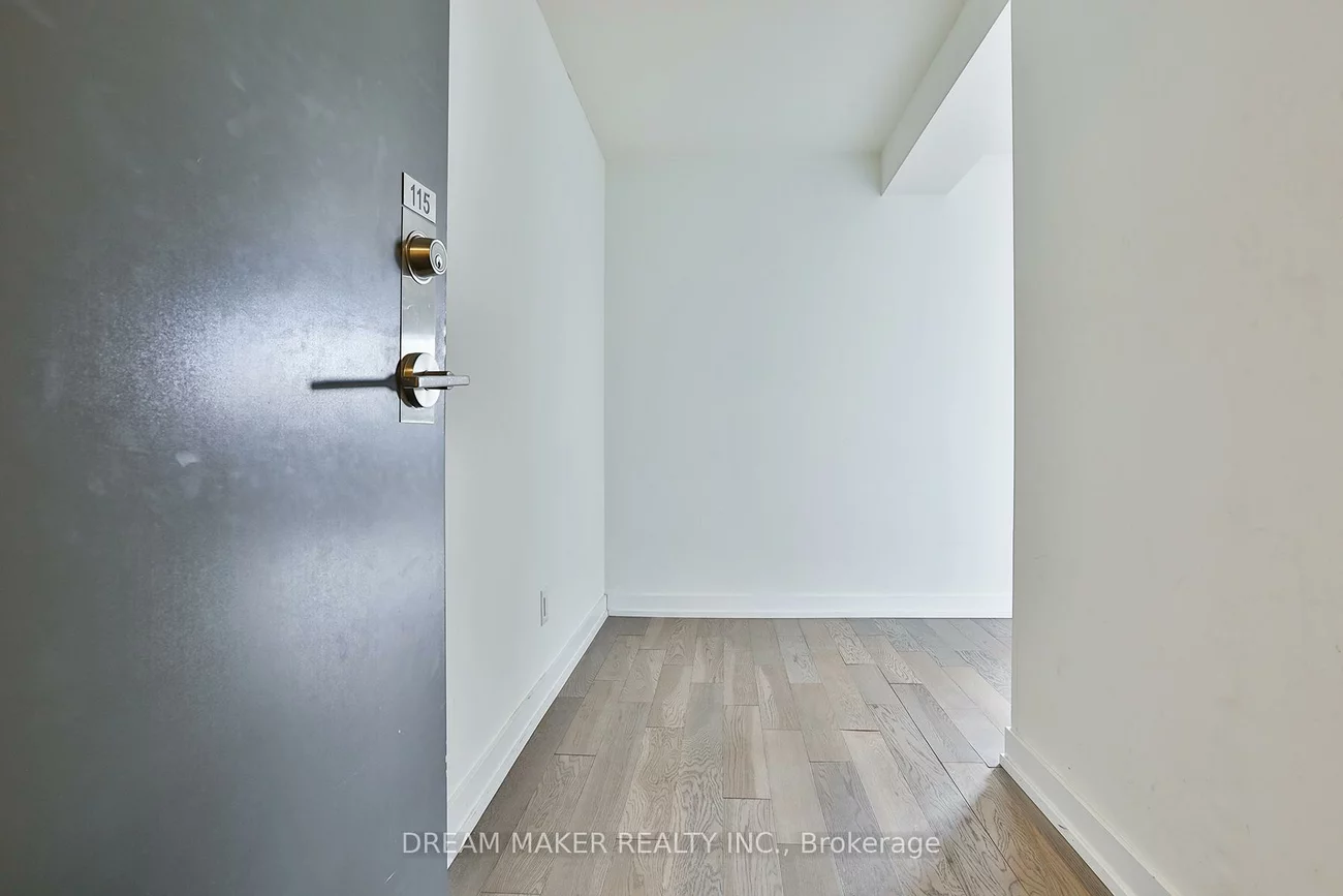 1350, Kingston, Birchcliffe-Cliffside, Toronto