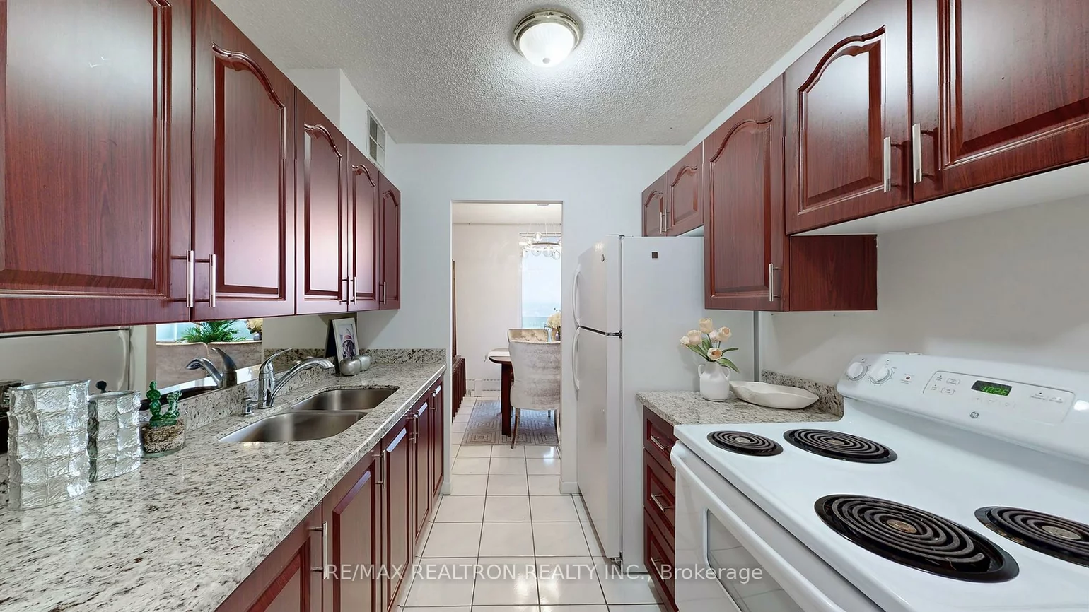 1250, Bridletowne, L'Amoreaux, Toronto