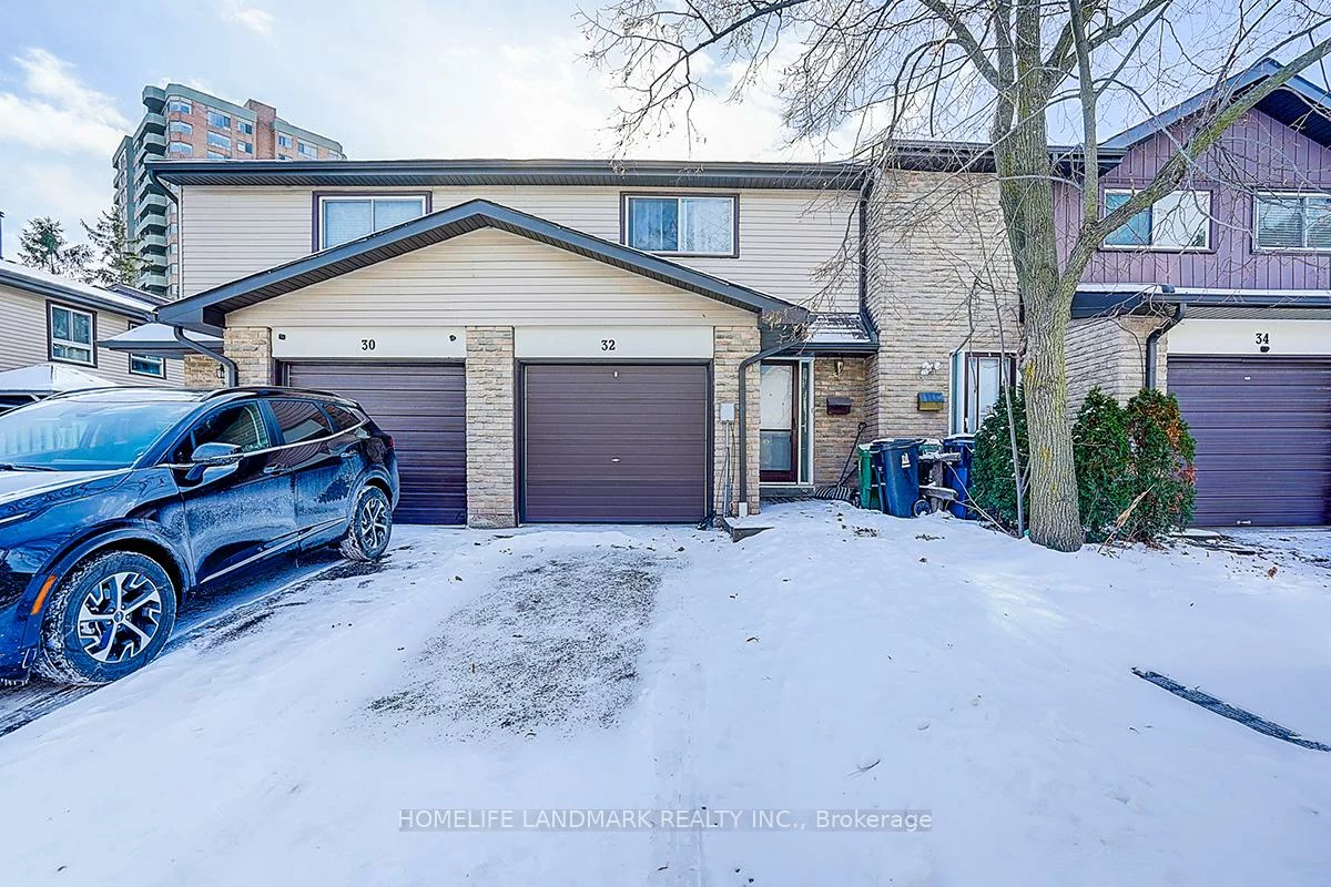 1121, Sandhurst, Agincourt North, Toronto
