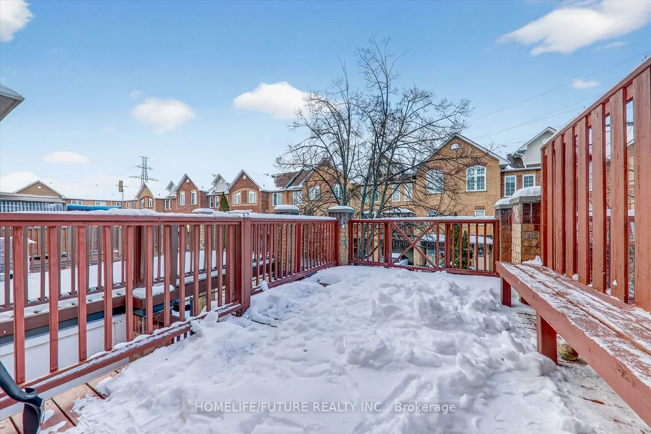 2, Hedge End, Rouge E11, Toronto