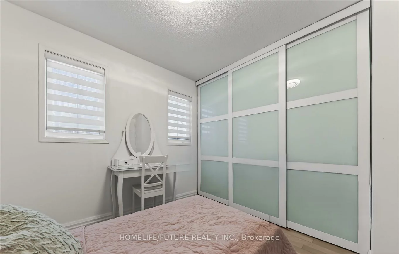 2, Hedge End, Rouge E11, Toronto