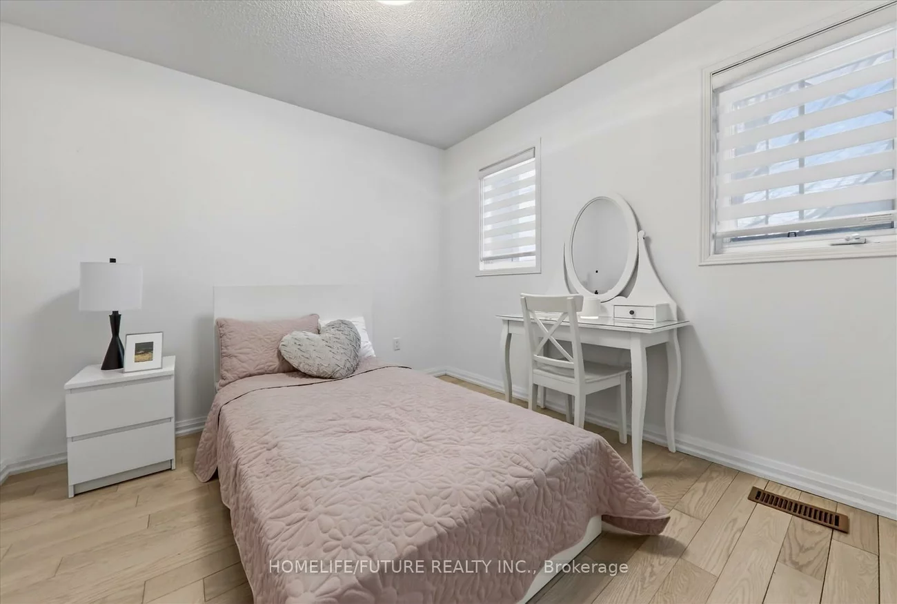 2, Hedge End, Rouge E11, Toronto