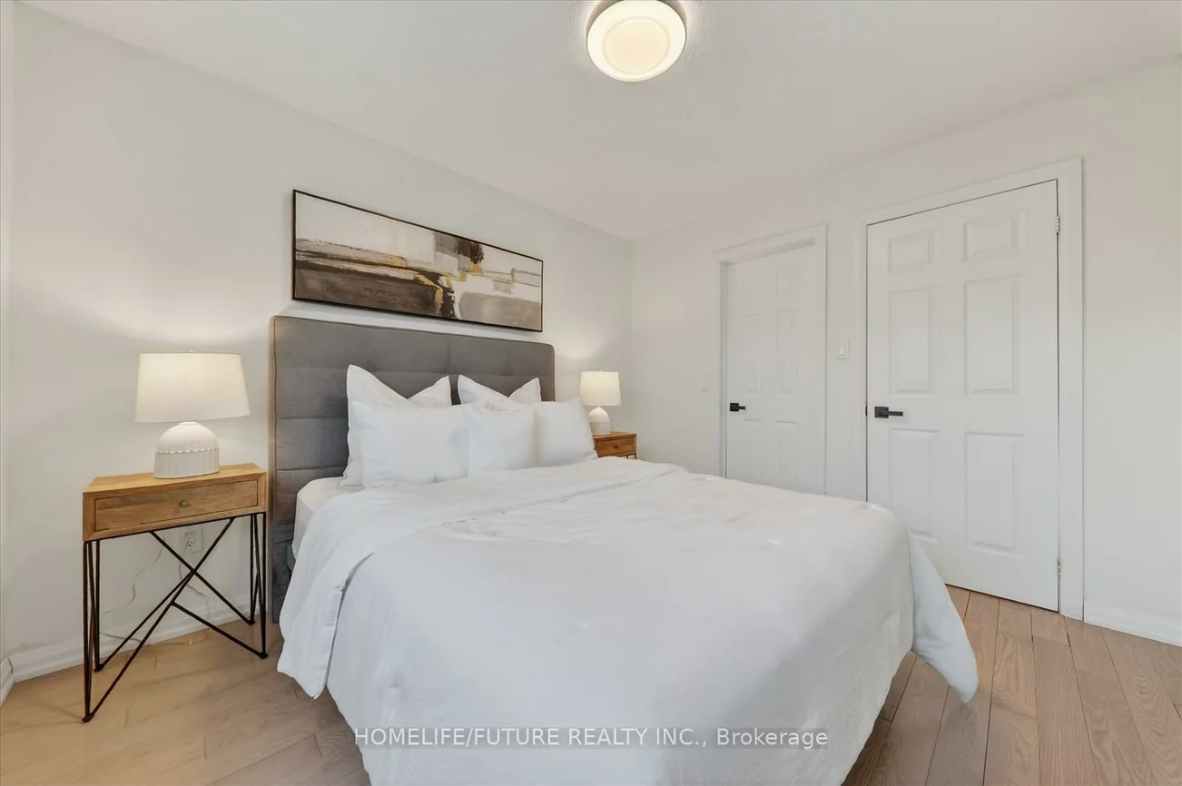 2, Hedge End, Rouge E11, Toronto