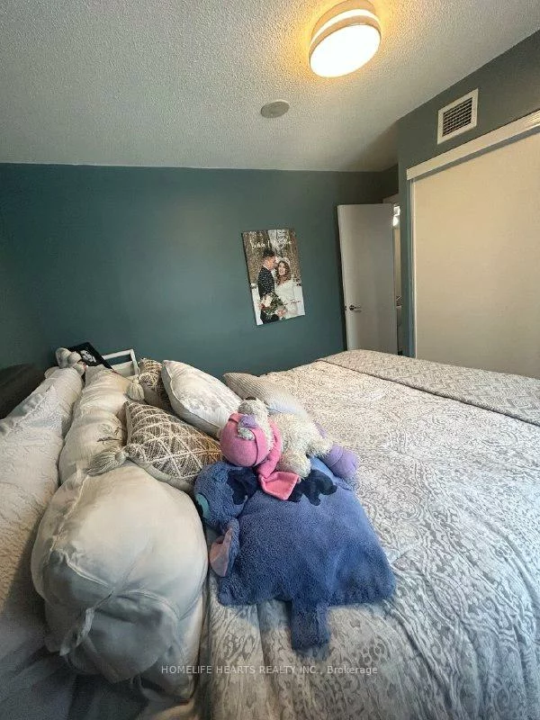 181, Village Green, Agincourt South-Malvern West, Toronto