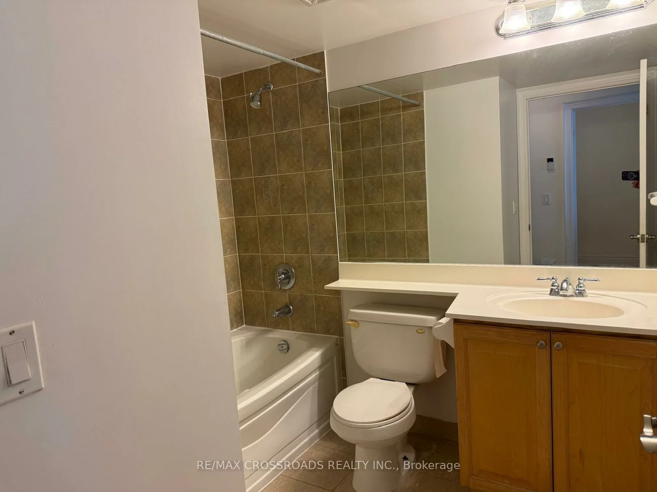 1883, Mcnicoll, Steeles, Toronto