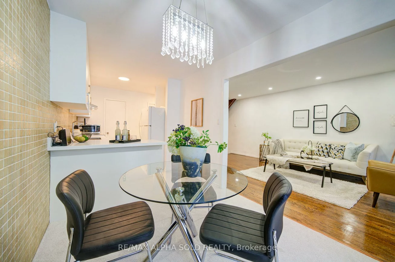 2800, Midland, Agincourt South-Malvern West, Toronto