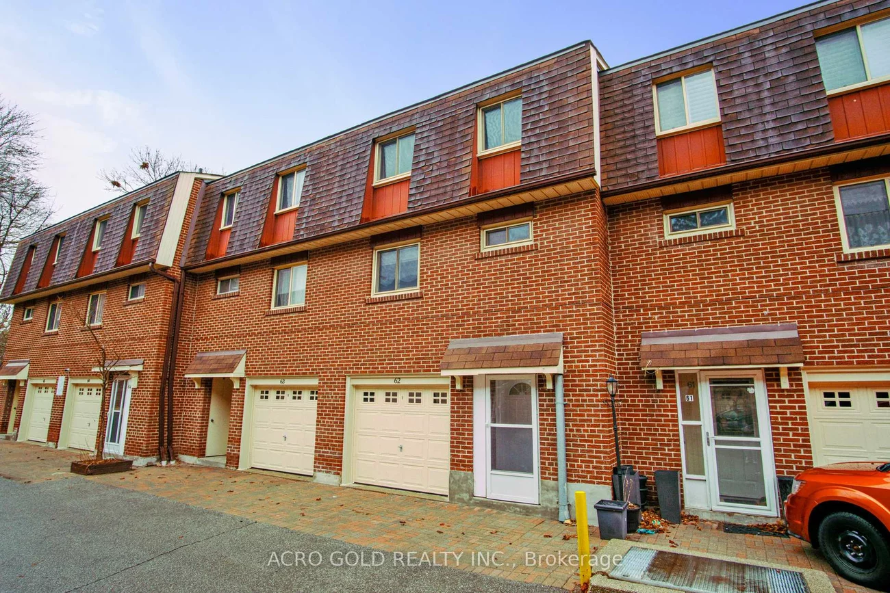 441, Military, Morningside, Toronto