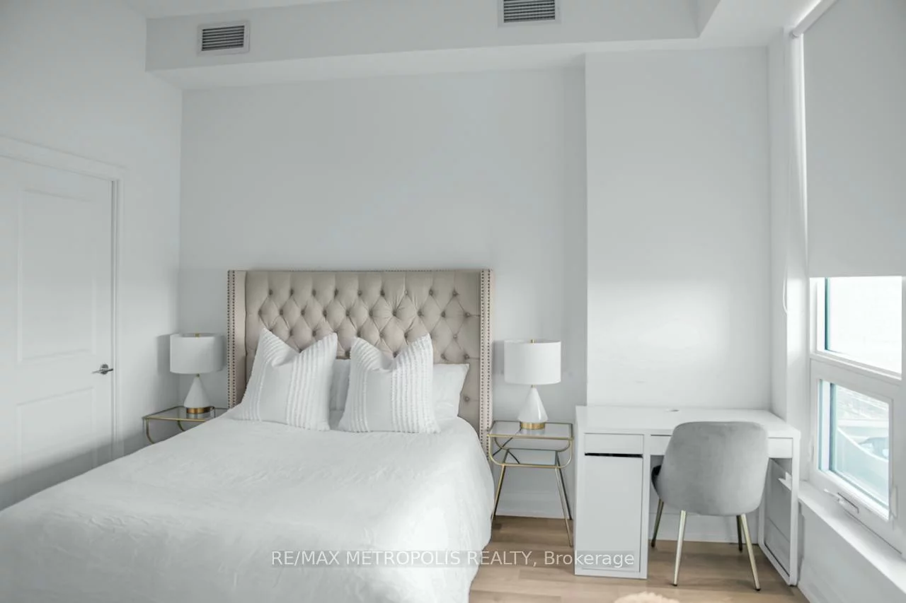 3121, Sheppard, Tam O'Shanter-Sullivan, Toronto