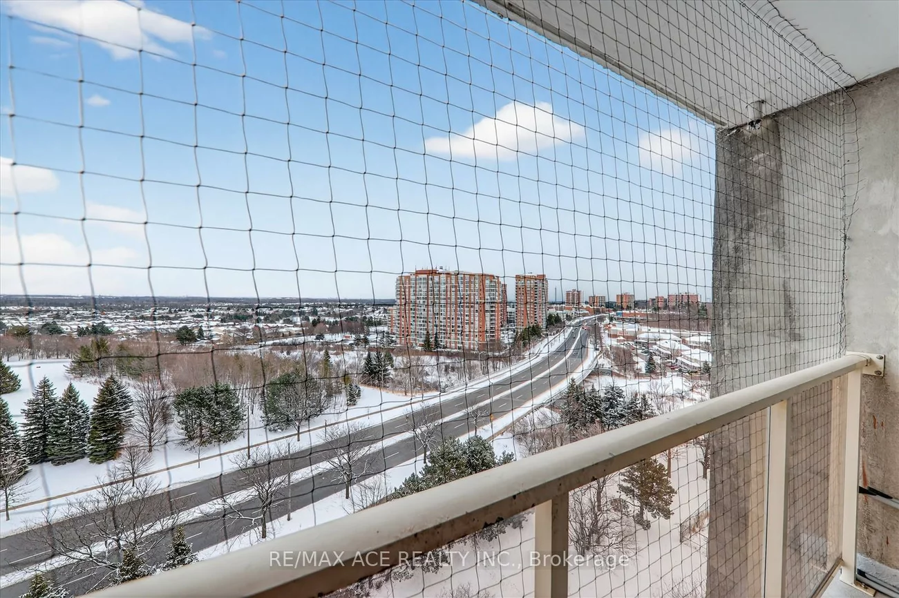 100, Wingarden, Malvern, Toronto