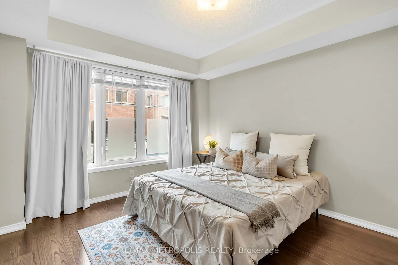 669A, Warden, Clairlea-Birchmount, Toronto