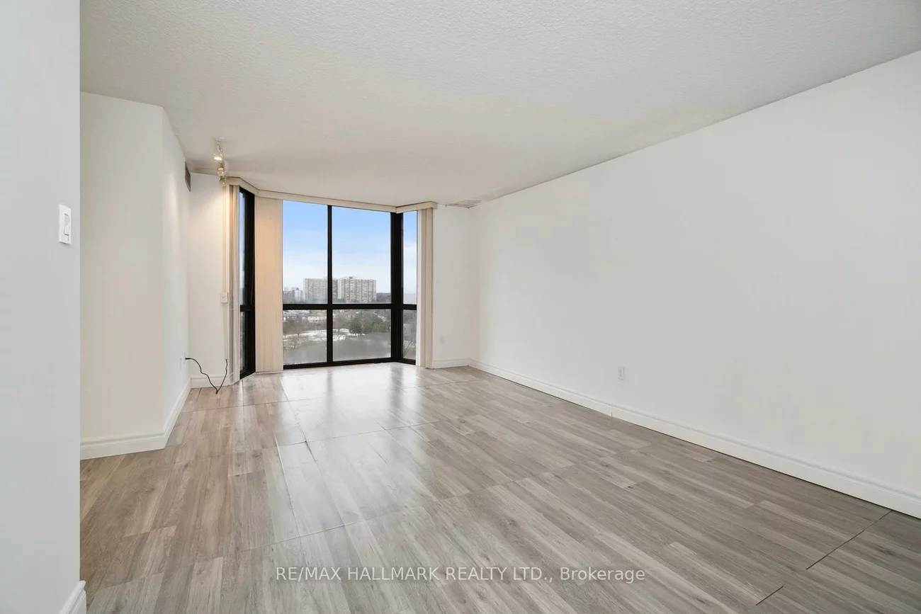 2330, Bridletowne, L'Amoreaux, Toronto