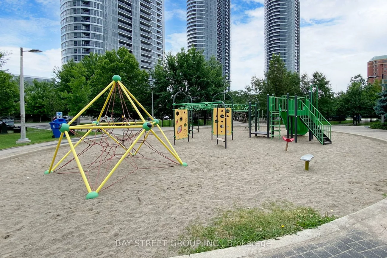 151, Village Green, Agincourt South-Malvern West, Toronto