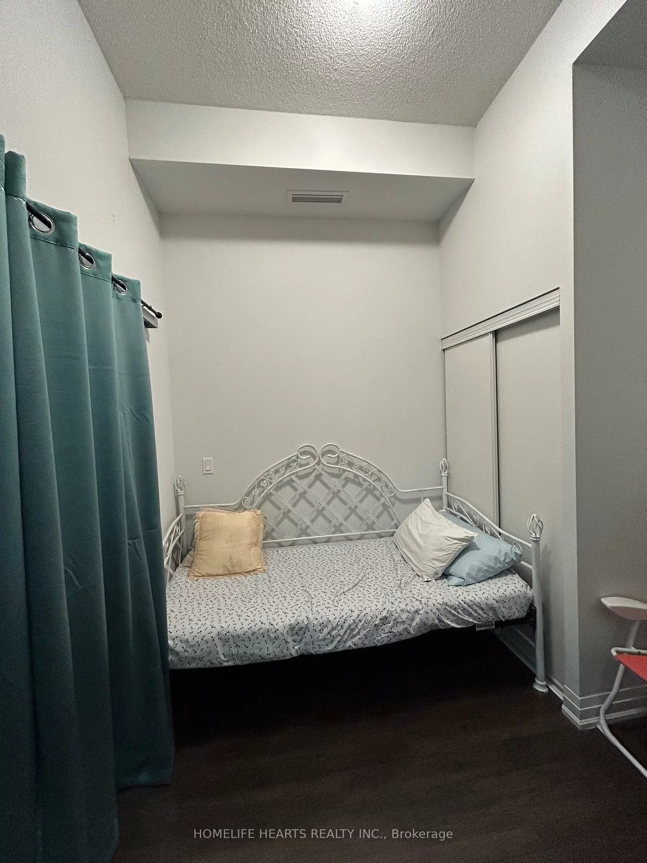 20, Meadowglen, Woburn, Toronto