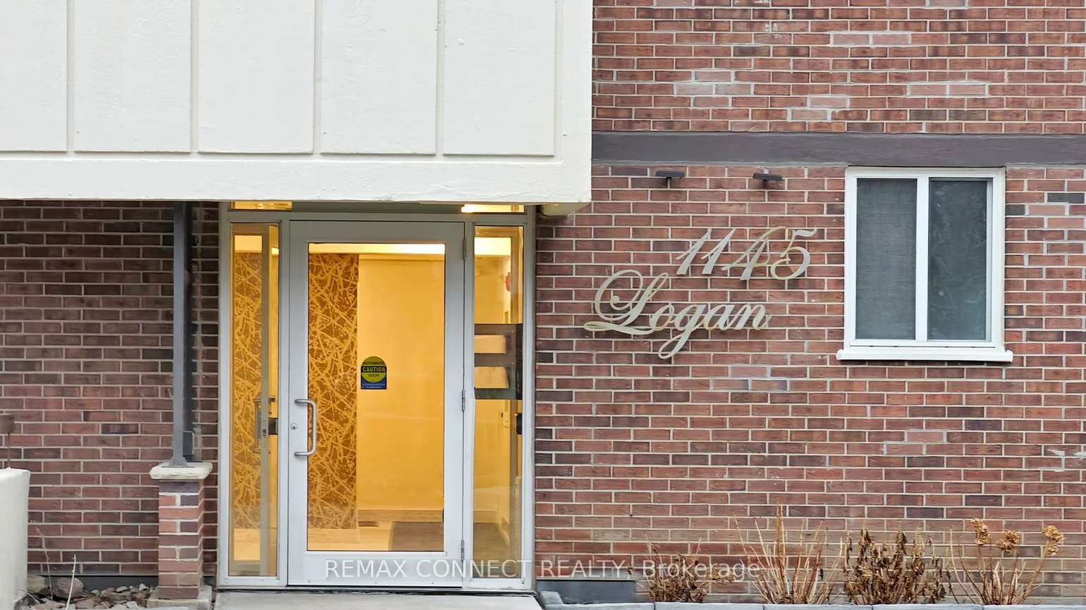 1145, Logan, Broadview North, Toronto