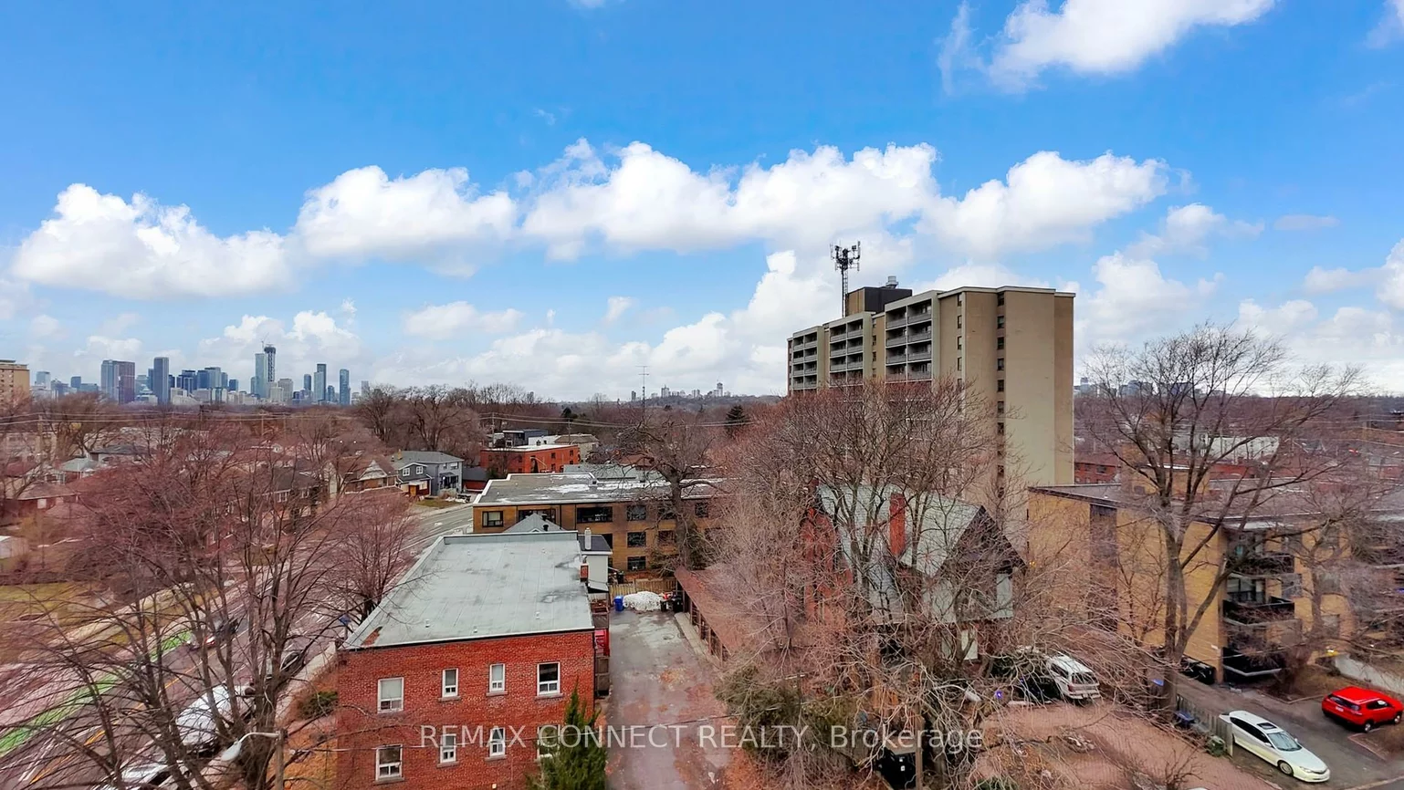 1145, Logan, Broadview North, Toronto