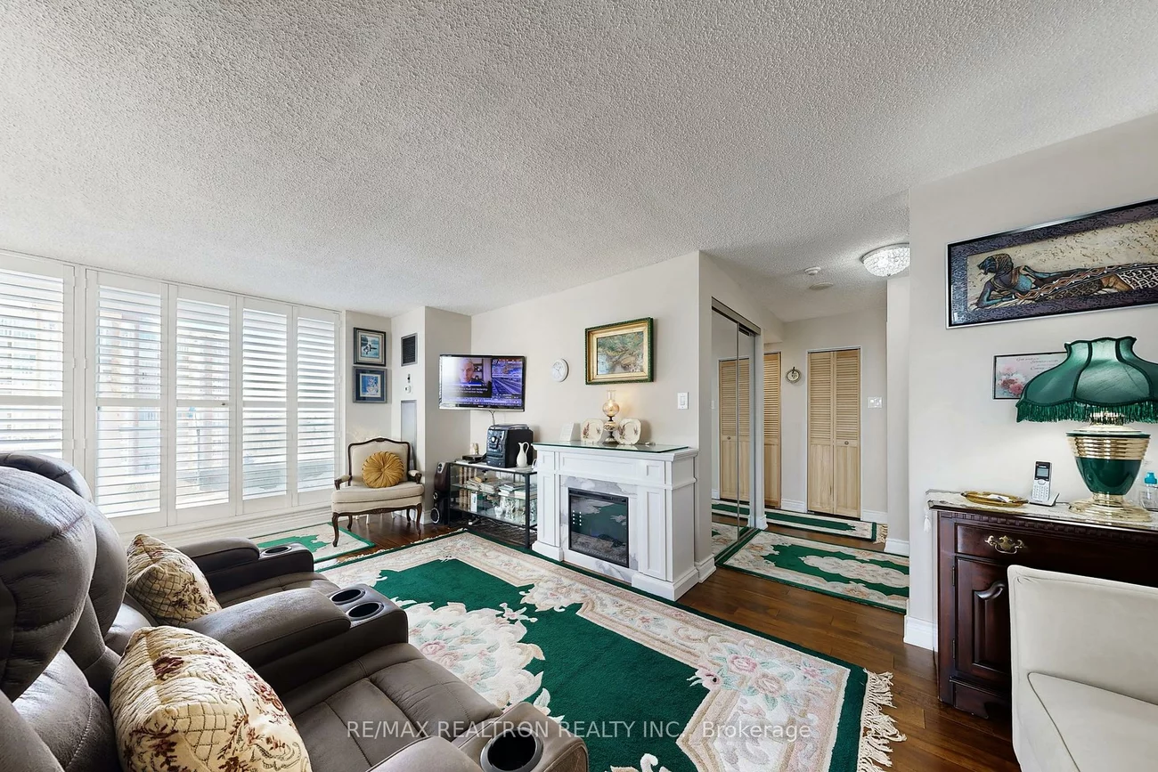 410, McLevin, Malvern, Toronto