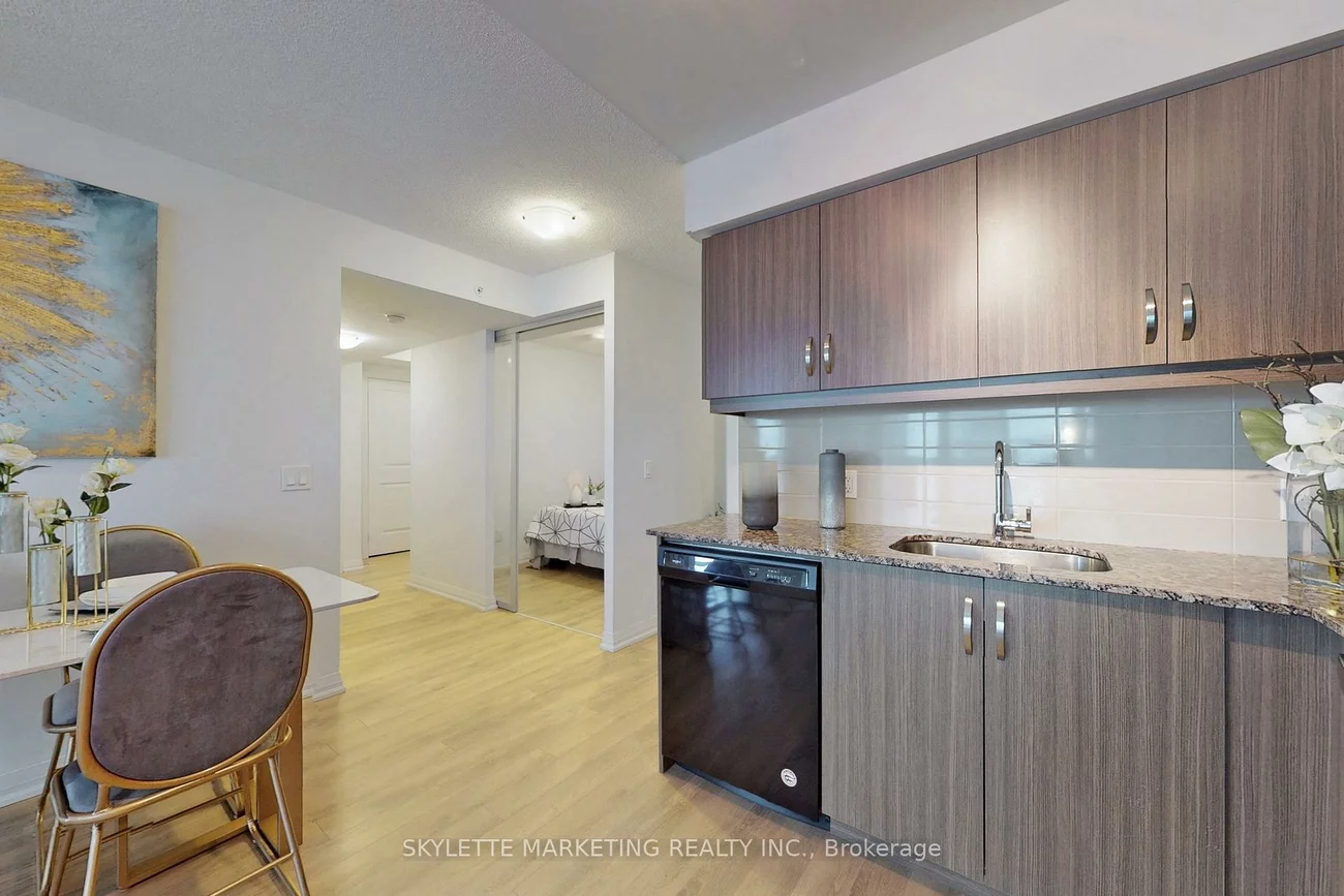 30, Meadowglen, Woburn, Toronto