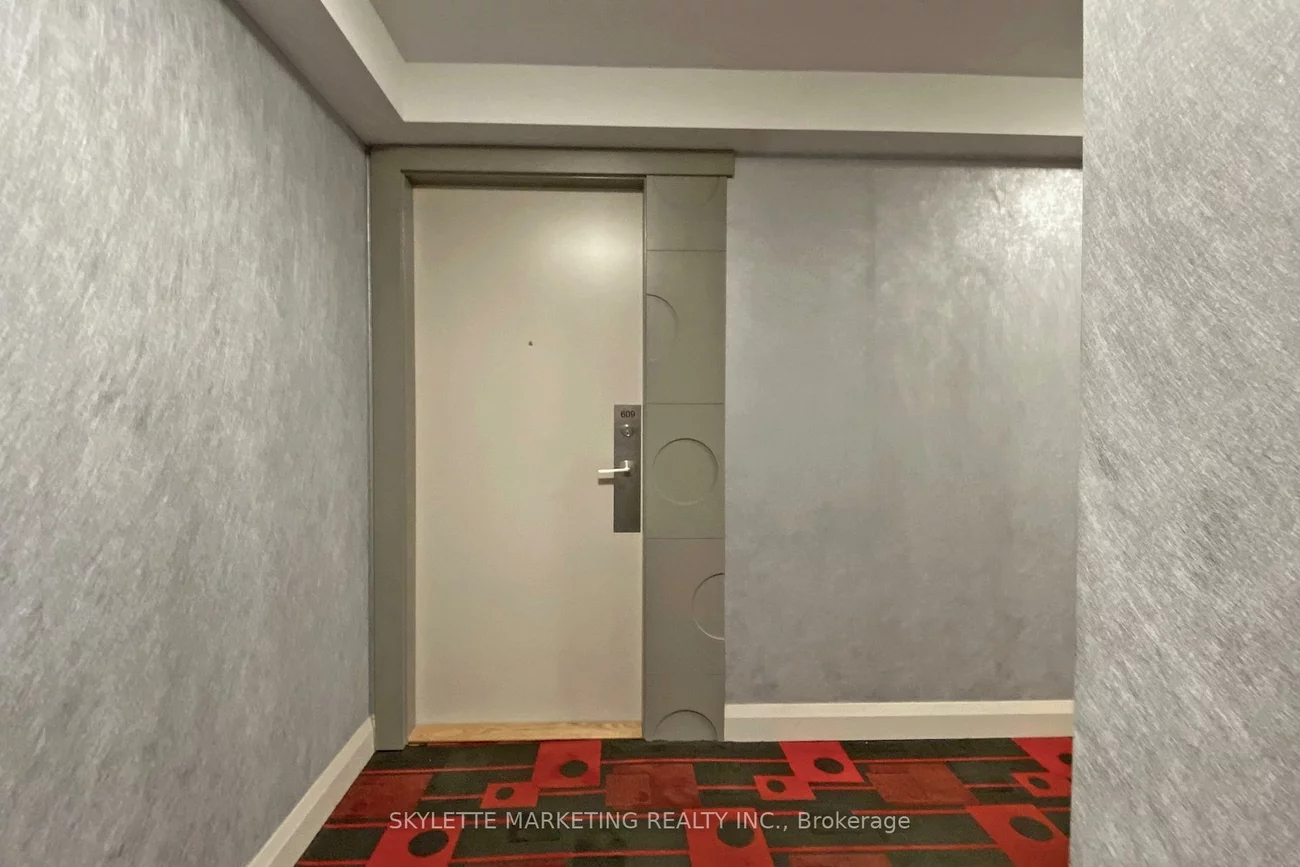 30, Meadowglen, Woburn, Toronto